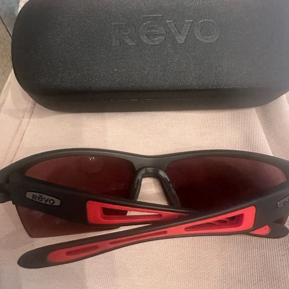 Mens RĒVO Sunglasses with Black Frame and Red Accents - Picture 2 of 3